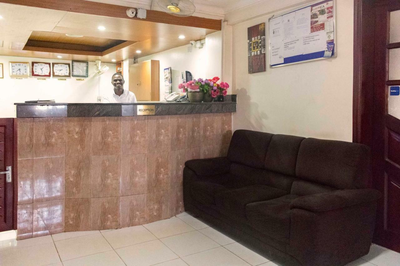 Sunrise Hotel Кампала Екстериор снимка